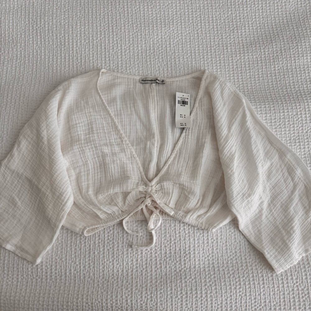 NWT Abercrombie Gauzy Cropped Swimsuit Cover Up Top - Size Medium